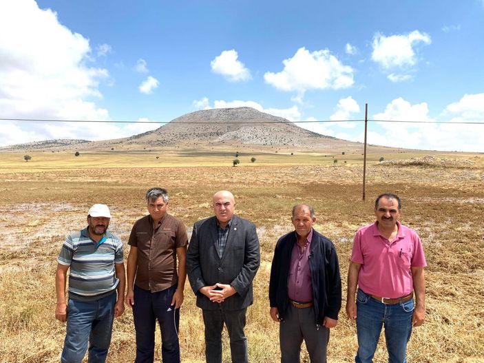 Karaman’da dolu yağışı nohut ekili alanlara zarar verdi