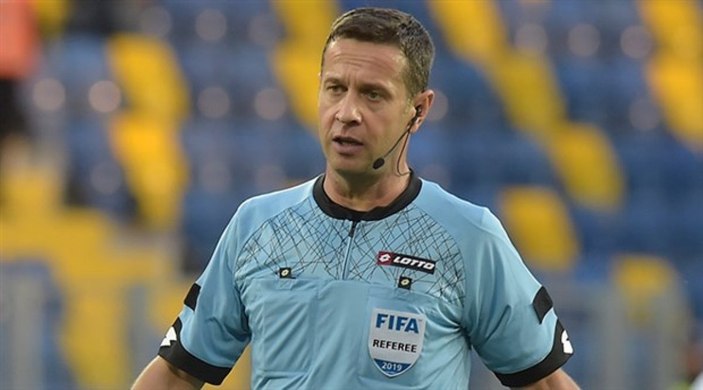 UEFA'dan Türk hakemlere görev! Cüneyt Çakır ve Halis Özkahya hangi maçı yönetecek?