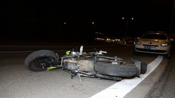 Bursa’da metrelerce sürüklenen motosiklet sürücüsü yaşamını yitirdi