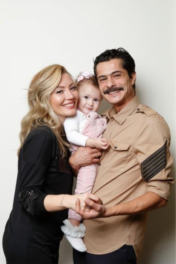 İsmail Hacıoğlu ve eski eşi bir arada! Merve Çağıran'dan ayrılan İsmail Hacıoğlu ile Duygu Kumarki barıştı mı?