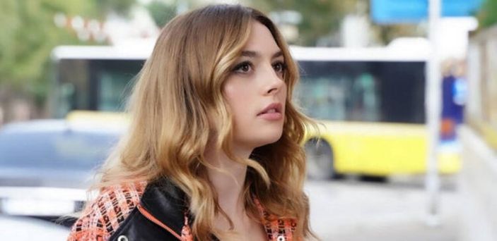 Melis Sezen'den 'Sadakatsiz' açıklaması! Melis Sezen, Sadakatsiz dizisinden ayrılıyor mu?