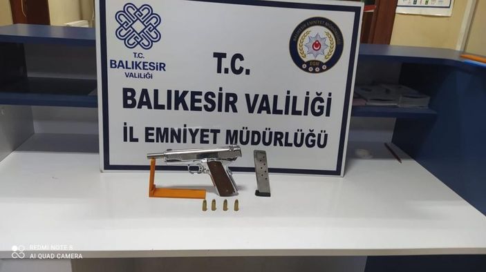 Balıkesir'de polis ve jandarmadan 61 şahsa gözaltı