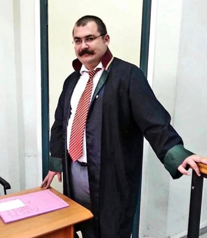 Adana'da çifte cinayet sanığı vali yardımcısı, hakim karşısına çıktı