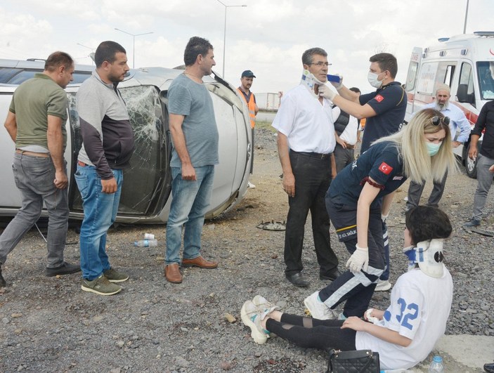 Erzurum’da sürücü adayı kaza yaptı