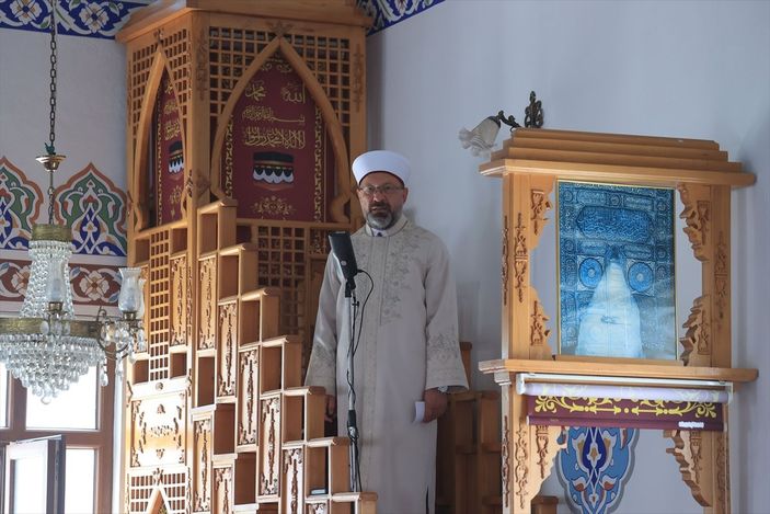 a Ali Erbaş'tan afetlerle mücadelede birlik çağrısı