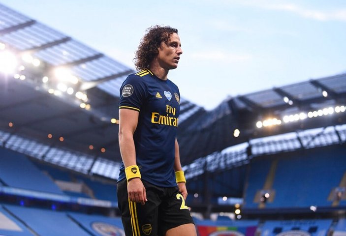 David Luiz: Henüz kalbime dokunan bir teklif olmadı