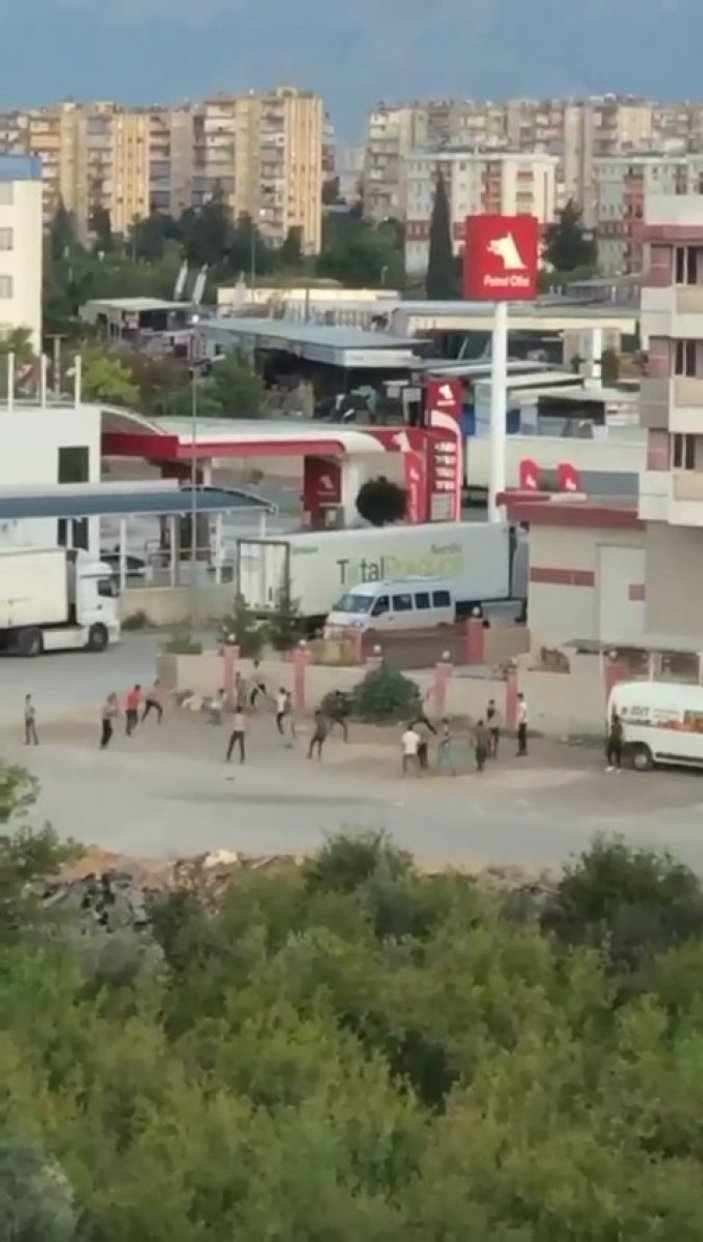 Antalya’da yabancı uyruklu şahıslar arasında sopalı kavga