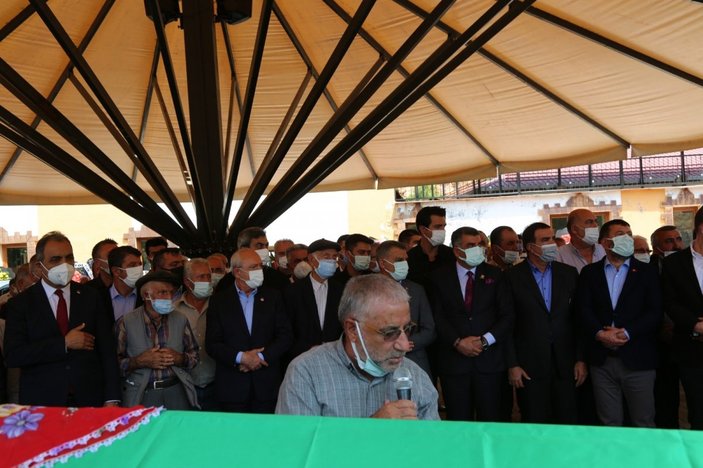 Kemal Kılıçdaroğlu’nun teyzesi Fecire Işık, son yolculuğuna uğurlandı