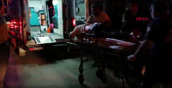 d Konya’da husumetlilerini vurup kaçtı: 2 yaralı