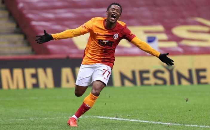 Galatasaray'da 4 kişiyle yollar ayrılıyor