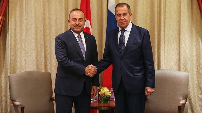 Mevlüt Çavuşoğlu, Rus mevkidaşı Sergey Lavrov ile görüştü