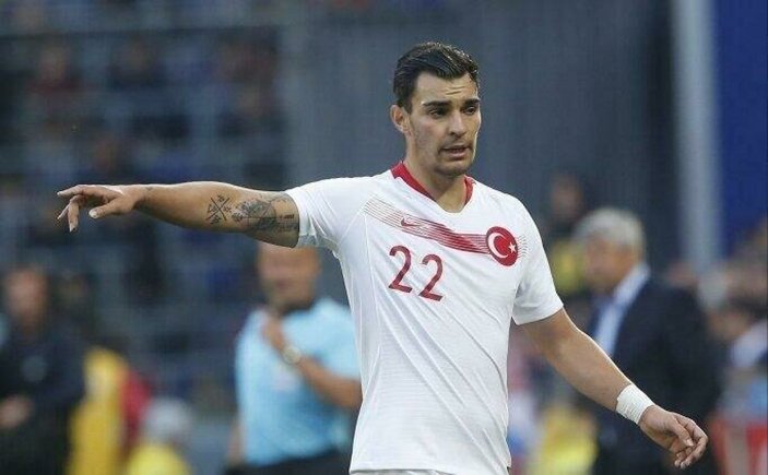 Beşiktaş Kaan Ayhan için bastırıyor
