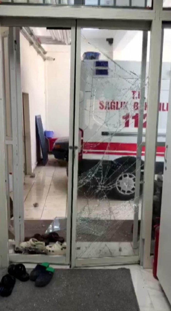 Kahramanmaraş'ta diş ağrısı için istediği ambulans gelmeyince saldırdı