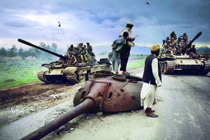 Vakanüvis, yeni başlayanlar için Afganistan'ın tarihini yazdı