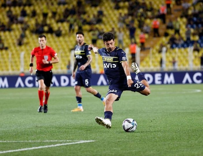 Fenerbahçeli Muhammed Gümüşkaya'nın gol sevinci olay oldu! Avrupa basını manşetlere taşıdı