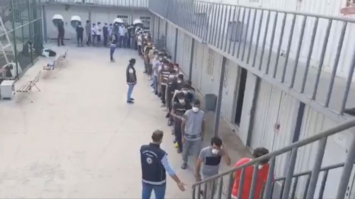 d İstanbul'da 436 kaçak göçmen yakalandı