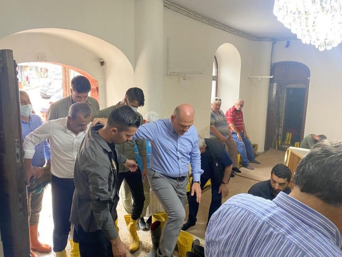 Kastamonu'da sel felaketi sonrası ilk cuma namazı kılındı