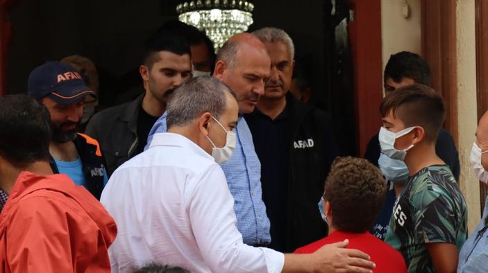 Kastamonu'da sel felaketi sonrası ilk cuma namazı kılındı