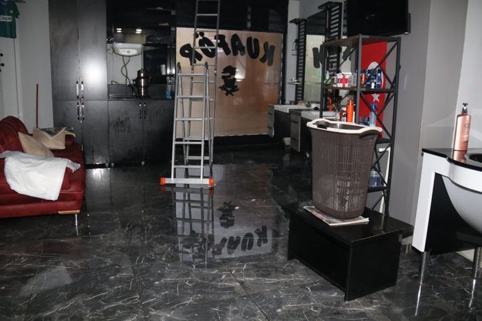 i Rize’de sağanak yağış etkili oldu