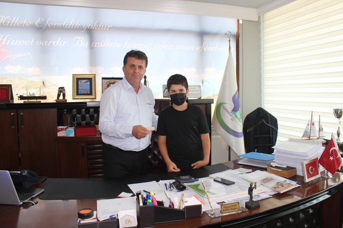 Sinop'ta 11 yaşındaki çocuk kumbarasındaki paraları sel mağdurlarına bağışladı