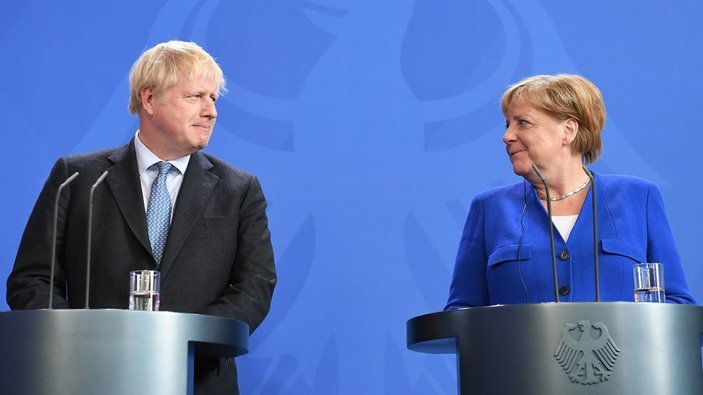 Boris Johnson ve Angela Merkel'den Taliban'la görüşmeye yeşil ışık