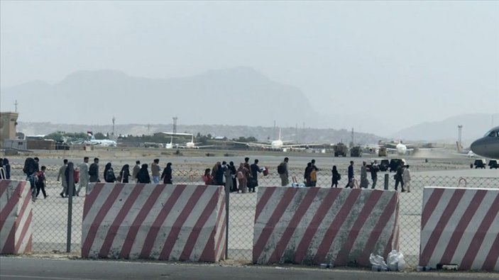 İngiltere'den Afgan mülteciler için Türkiye'ye merkez kurma planı