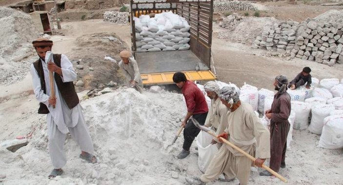Afganistan'ın değerli madenleri Taliban'ın eline geçti