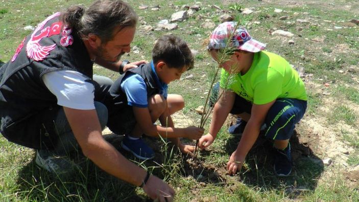 Kayseri'de duyarlı motosikletçilerden sosyal farkındalık projesi