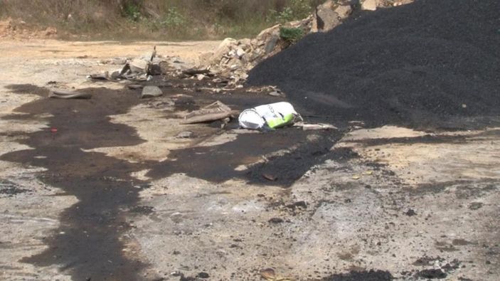 i Beykoz'da yokuş aşağı inen kamyonun freni boşaldı