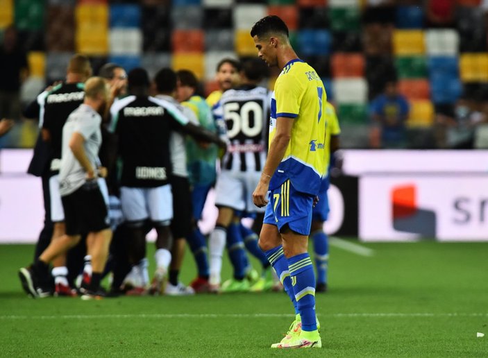Juventus sezona kayıpla başladı