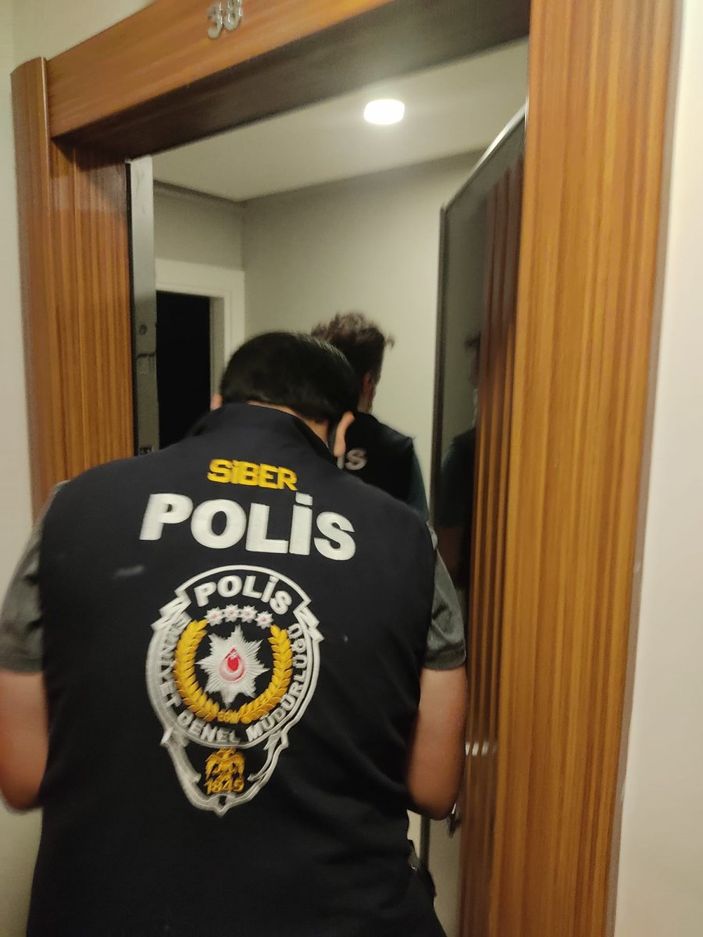 i İstanbul'da 'siber suçlar' operasyonu: Çok sayıda gözaltı