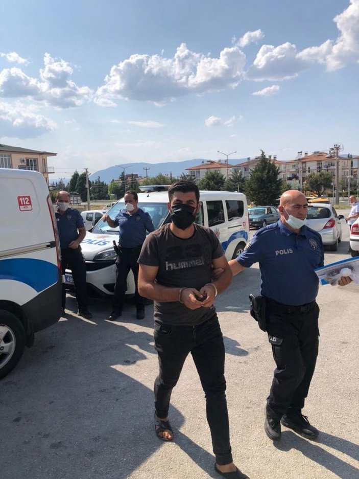 Burdur'da sağlık çalışanlarını darbeden 3 saldırgandan 1'i tutuklandı