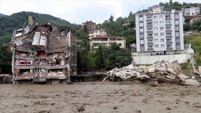 AFAD: Sel felaketinde 82 kişi hayatını kaybetti