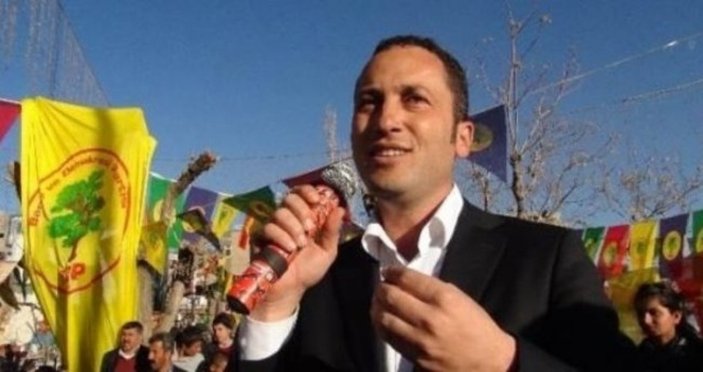 HDP'li eski Şırnak Belediye Başkanı Serhat Kadırhan tutuklandı