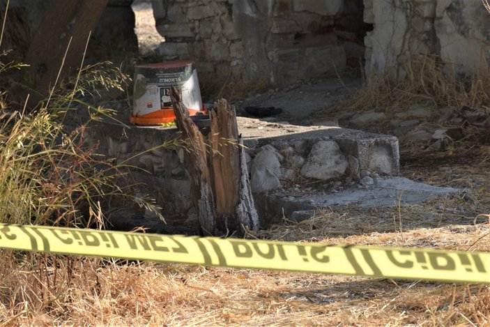 İzmir'de baltalı cinayet: Boş evde cansız bedeni bulundu