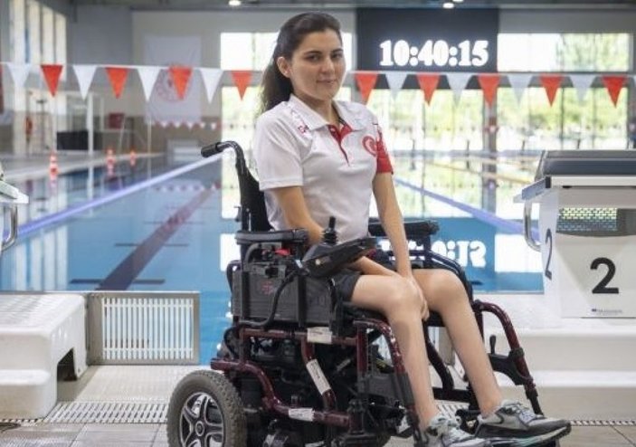Milli yüzücü Elif İldem, Tokyo Paralimpik Oyunları'nda finalde