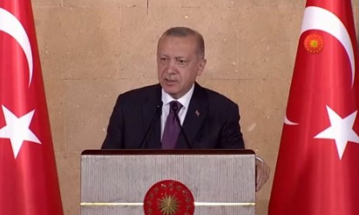 Cumhurbaşkanı Erdoğan Ahlat'ta büyükelçilerle bir araya geldi