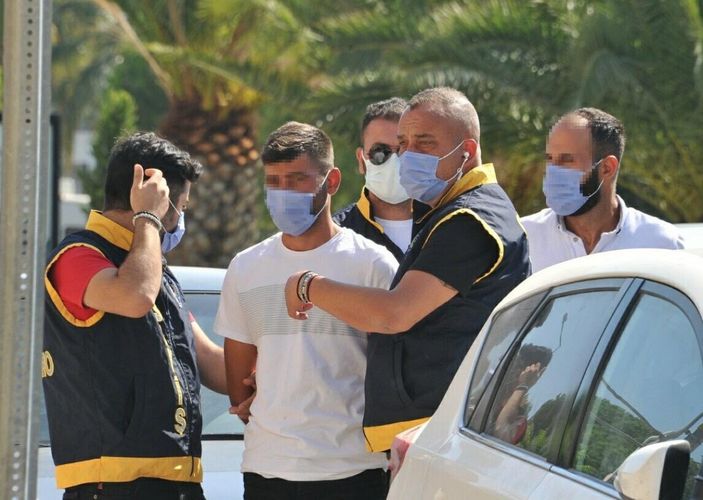 i İzmir'de gece kulübü önündeki cinayette 1 gözaltı daha