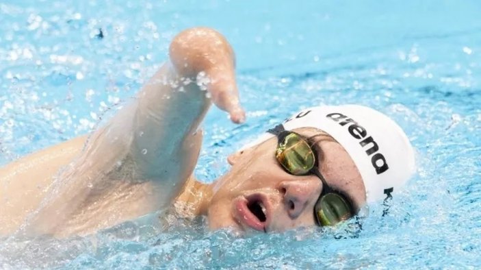 Tokyo 2021 Paralimpik Oyunları: Milli yüzücü Koral Berkin Kutlu kimdir?