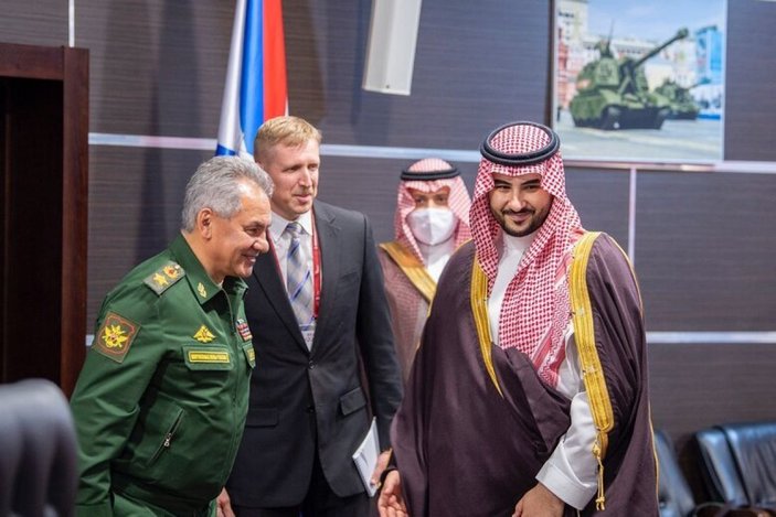 Rusya ve S.Arabistan Askeri İş Birliği Anlaşması imzaladı