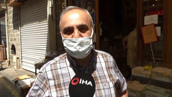 Diyarbakır'da esnafın aşı kampanyası
