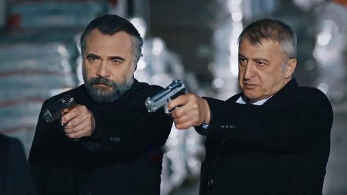 Eşkıya Dünyaya Hükümdar Olmaz dizisinde şoke eden ayrılık! EDHO'da yaprak dökümü..