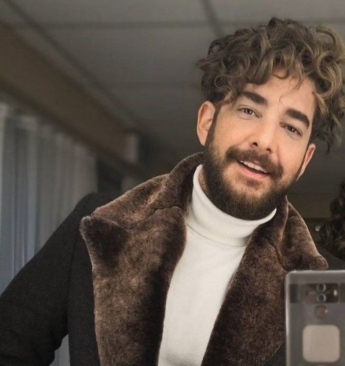 Enis Arıkan paylaşımı ile sosyal medyayı salladı! Yıllar sonra ortaya çıkan detay..