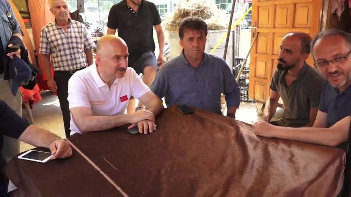 i Gurbetçi vatandaştan Adil Karaismailoğlu'na: Buradaki ilgi gözlerimi yaşarttı