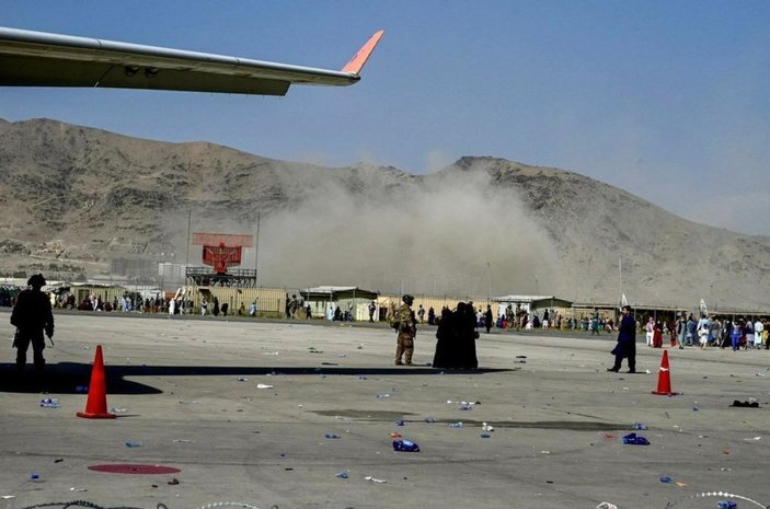 Kabil Havalimanı dışında patlama meydana geldi