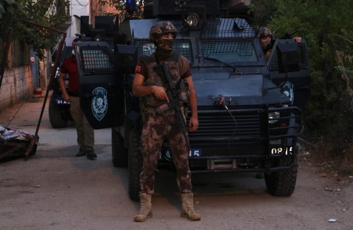 Adana'da torbacılara operasyon: 9’u yakalandı
