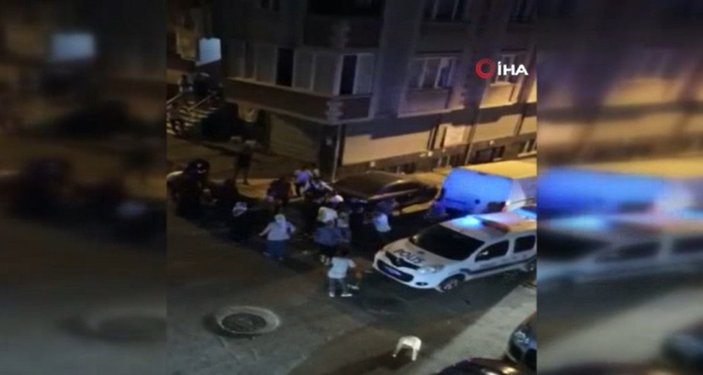 İstanbul'da polislere saldıran 8 kişi serbest bırakıldı