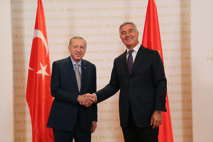 a Cumhurbaşkanı Erdoğan'ın Karadağ'daki basın toplantısı konuşması