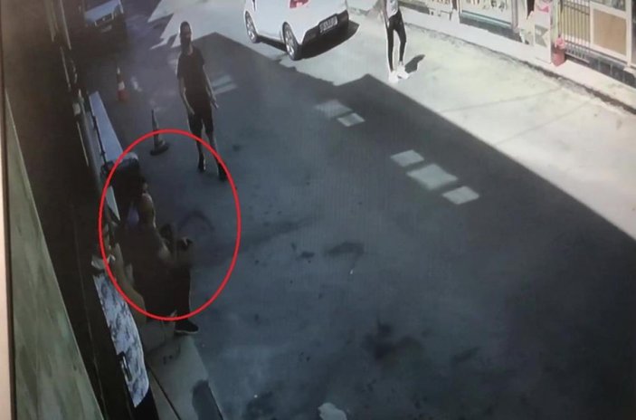 Bursa'da tartıştığı kişi tarafından dükkanında vuruldu