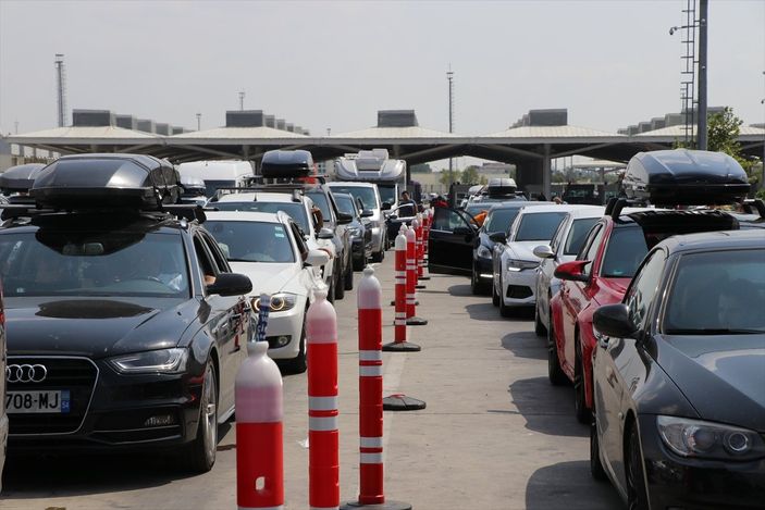 a Almanya'ya dönen gurbetçi: Oralarda hiçbir şeyin tadı yok